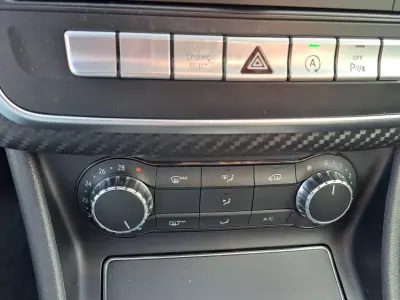 Mercedes-Benz A 180 2016 - 16250 EUR, 208525 km - AUTO.MOTO.pt - 208525km - foto 36 de 42