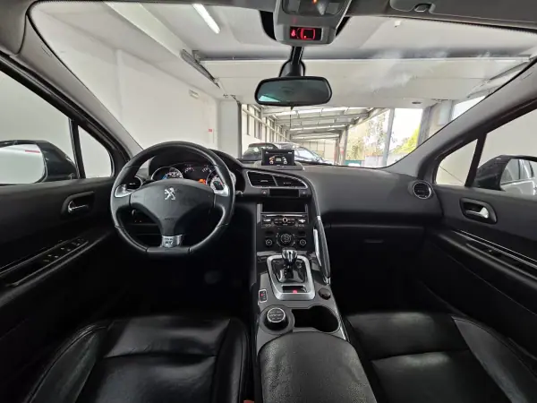 Peugeot 3008 2013 - 10990 EUR, 238991 km - AUTO.MOTO.pt - 238991km - foto 22 de 26