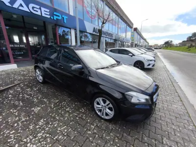 Mercedes-Benz A 180 2013 - 14900 EUR, 169000 km - AUTO.MOTO.pt - 169000km - foto 2 de 10