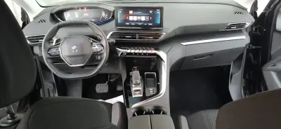 Peugeot 3008 2021 - 21900 EUR, 42000 km - AUTO.MOTO.pt - 42000km - foto 4 de 12