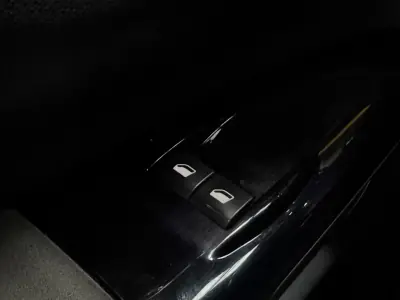 Citroën C4 Cactus 2020 - 14990 EUR, 120700 km - AUTO.MOTO.pt - 120700km - foto 25 de 33