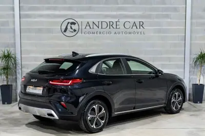 Kia XCeed 2022 - 22450 EUR, 23900 km - AUTO.MOTO.pt - 23900km - foto 6 de 42