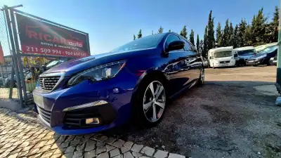 Peugeot 308 SW 2020 - 14500 EUR, 142000 km - AUTO.MOTO.pt - 142000km - foto 4 de 28
