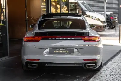 Porsche Panamera 2020 - 79990 EUR, 128249 km - 128249km - foto 9 de 48