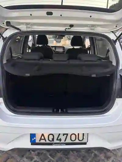 Hyundai i10 2022 - 14250 EUR, 15419 km - 15419km - foto 10 de 13