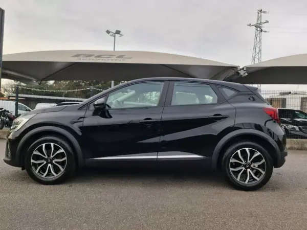 Renault Captur 2020 - 17990 EUR, 150000 km - AUTO.MOTO.pt - 150000km - foto 8 de 43