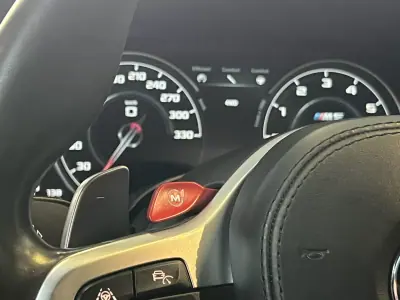 BMW M5 2019 - 87990 EUR, 80000 km - AUTO.MOTO.pt - 80000km - foto 36 de 59