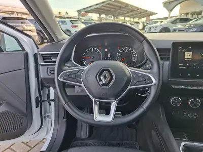 Renault Clio 2019 - 15000 EUR, 62800 km - AUTO.MOTO.pt - 62800km - foto 15 de 32