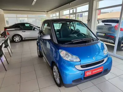 Smart Fortwo Cabrio 2009 - 5750 EUR, 141300 km - AUTO.MOTO.pt - 141300km - foto 2 de 30