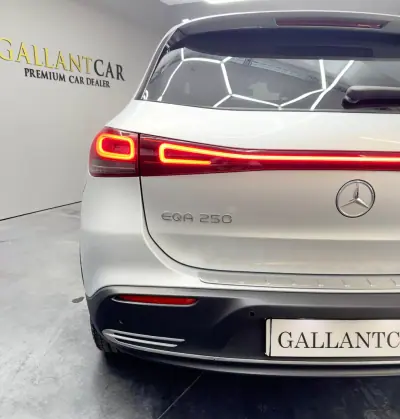 Mercedes-Benz EQA 2022 - 32900 EUR, 83000 km - AUTO.MOTO.pt - 83000km - foto 9 de 23
