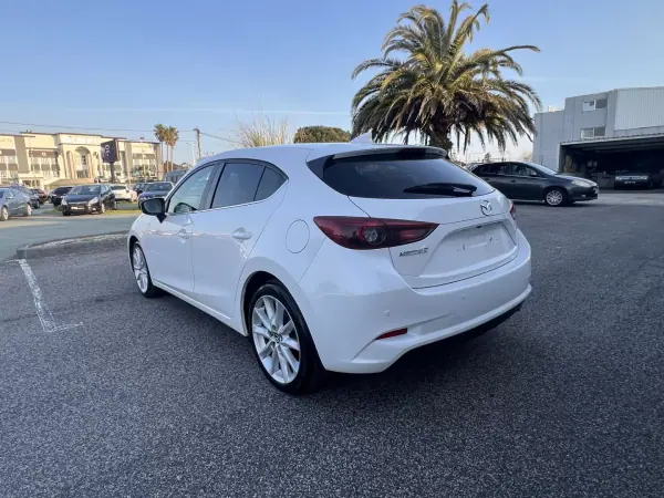 Mazda 5 2017 - 12500 EUR, 188077 km - AUTO.MOTO.pt - 188077km - foto 4 de 17