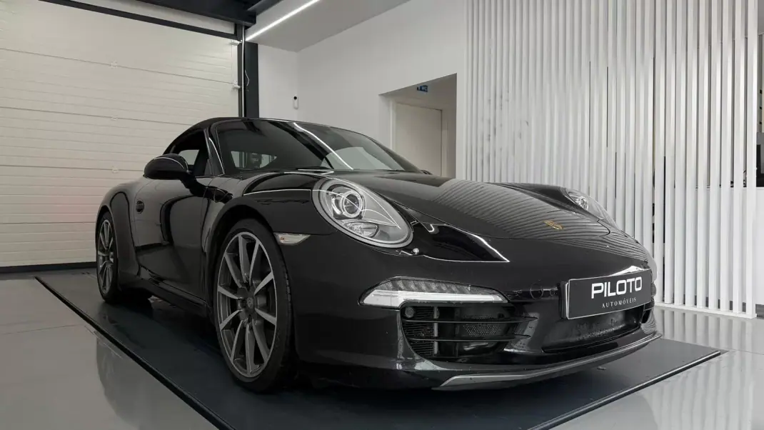 Porsche 911 2012 - 89490 EUR, 112000 km - AUTO.MOTO.pt - 112000km - foto 5 de 28