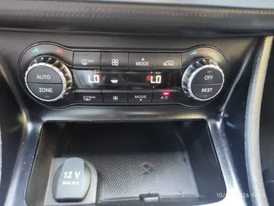 Mercedes-Benz A 180 2013 - 11780 EUR, 215000 km - AUTO.MOTO.pt - 215000km - foto 34 de 39