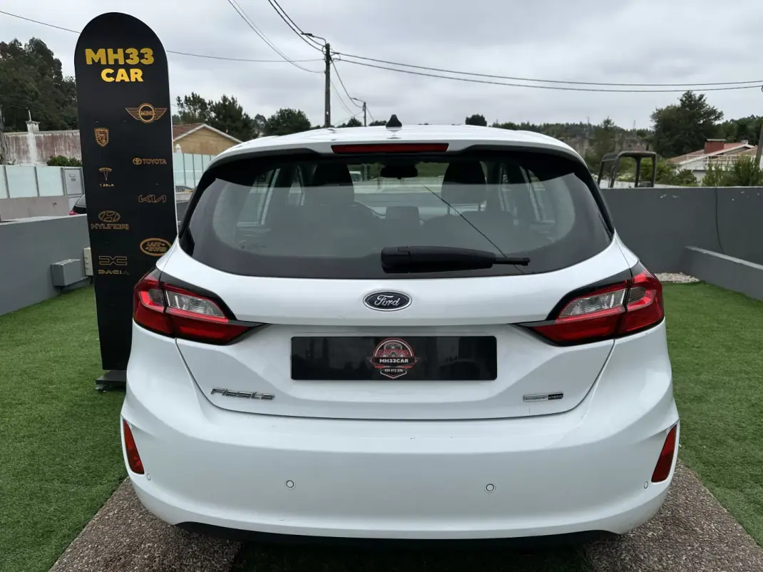 Ford Fiesta 2022 - 15200 EUR, 120000 km - 120000km - foto 9 de 57