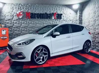 Ford Fiesta 2019 - 21990 EUR, 151232 km - AUTO.MOTO.pt - 151232km - foto 11 de 37