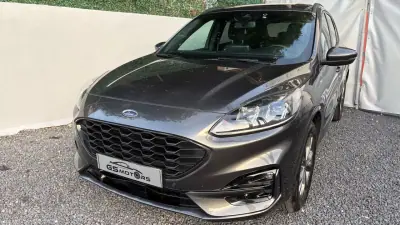 Ford Kuga 2022 - 14300 EUR, 119000 km - 119000km - foto 1 de 12