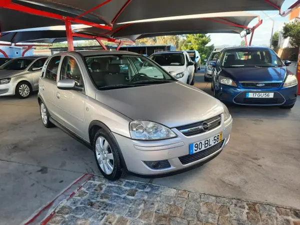 Opel Corsa 2006 - 4750 EUR, 195121 km - AUTO.MOTO.pt - 195121km - foto 2 de 7