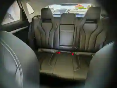 MG Marvel R 2022 - 30000 EUR, 51200 km - AUTO.MOTO.pt - 51200km - foto 4 de 12