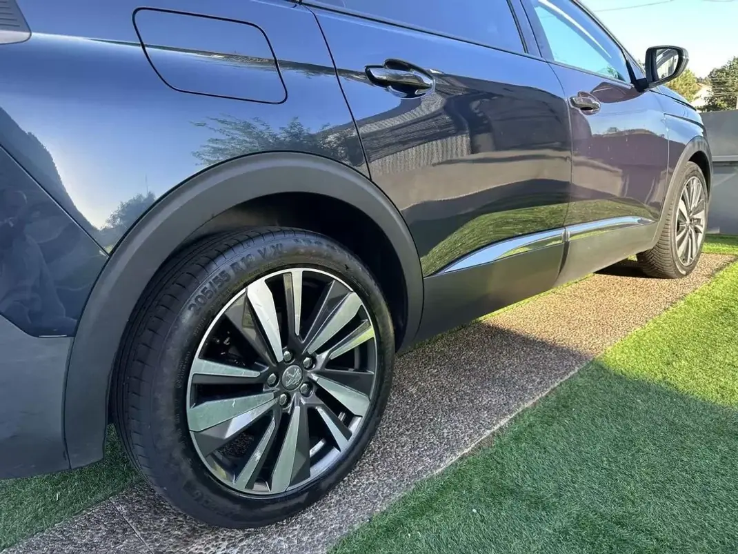 Peugeot 5008 2018 - 14900 EUR, 220000 km - 220000km - foto 20 de 60