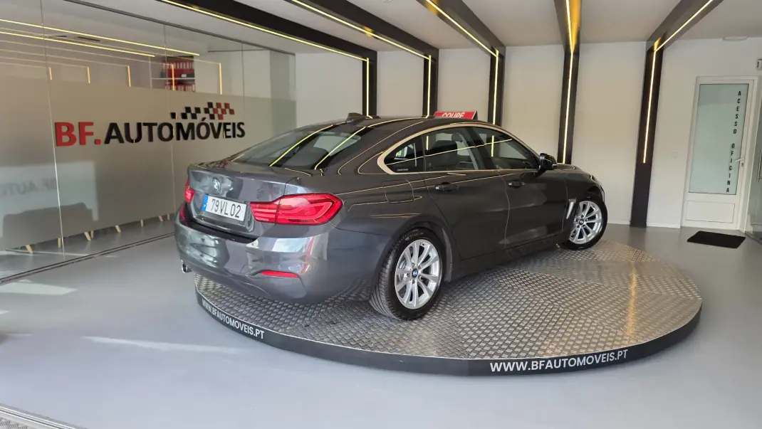 BMW 418 Gran Coupé 2018 - 20900 EUR, 157385 km - AUTO.MOTO.pt - 157385km - foto 4 de 53