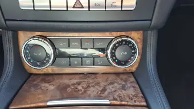 Mercedes-Benz CLS 250 2011 - 21500 EUR, 167559 km - AUTO.MOTO.pt - 167559km - foto 47 de 54