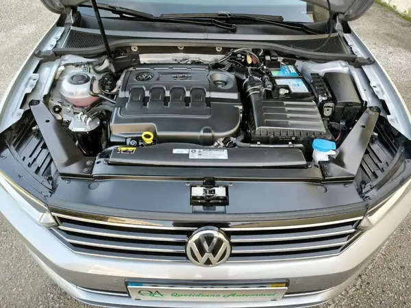 Volkswagen Passat 2019 - 19950 EUR, 155079 km - AUTO.MOTO.pt - 155079km - foto 55 de 60