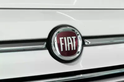 Fiat 500C 2017 - 14500 EUR, 39620 km - AUTO.MOTO.pt - 39620km - foto 7 de 39