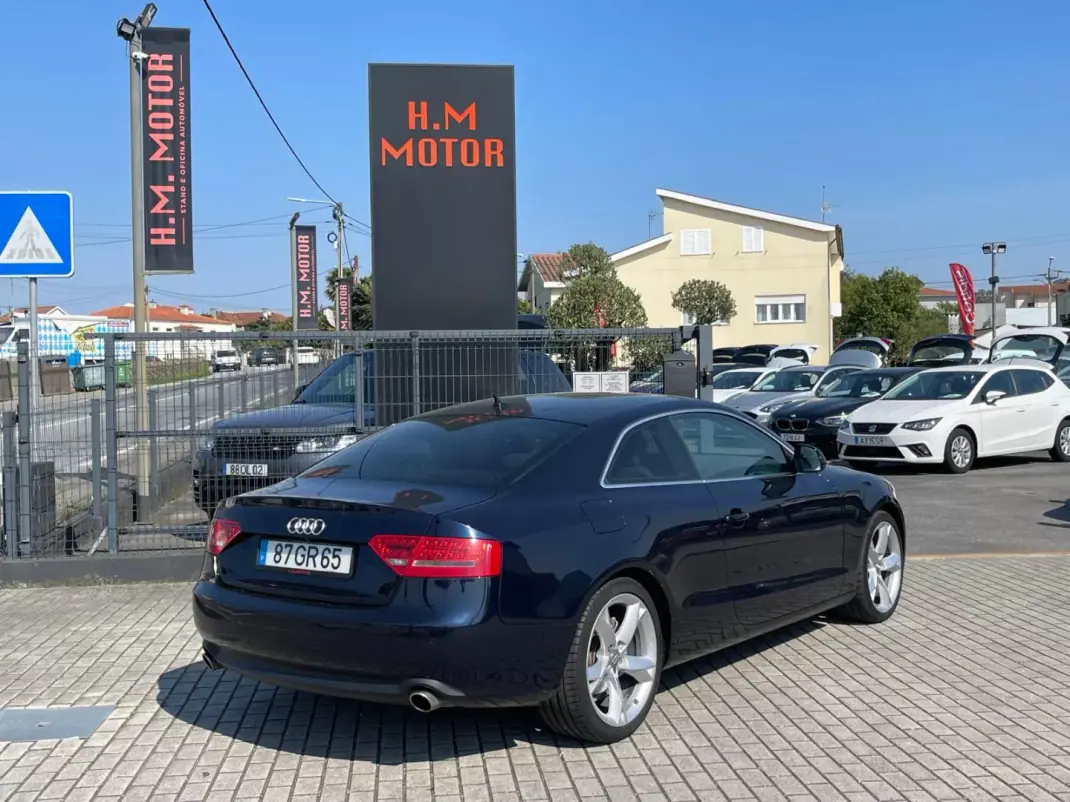 Audi A5 2008 - 13900 EUR, 324000 km - AUTO.MOTO.pt - 324000km - foto 3 de 9