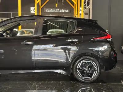 Nissan Leaf 2022 - 15990 EUR, 95500 km - AUTO.MOTO.pt - 95500km - foto 9 de 32