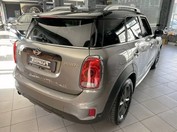 MINI Countryman 2018 - 17800 EUR, 135541 km - AUTO.MOTO.pt - 135541km - foto 4 de 23