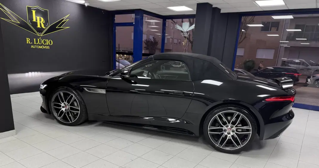 Jaguar F-Type 2021 - 60000 EUR, 42001 km - AUTO.MOTO.pt - 42001km - foto 45 de 56