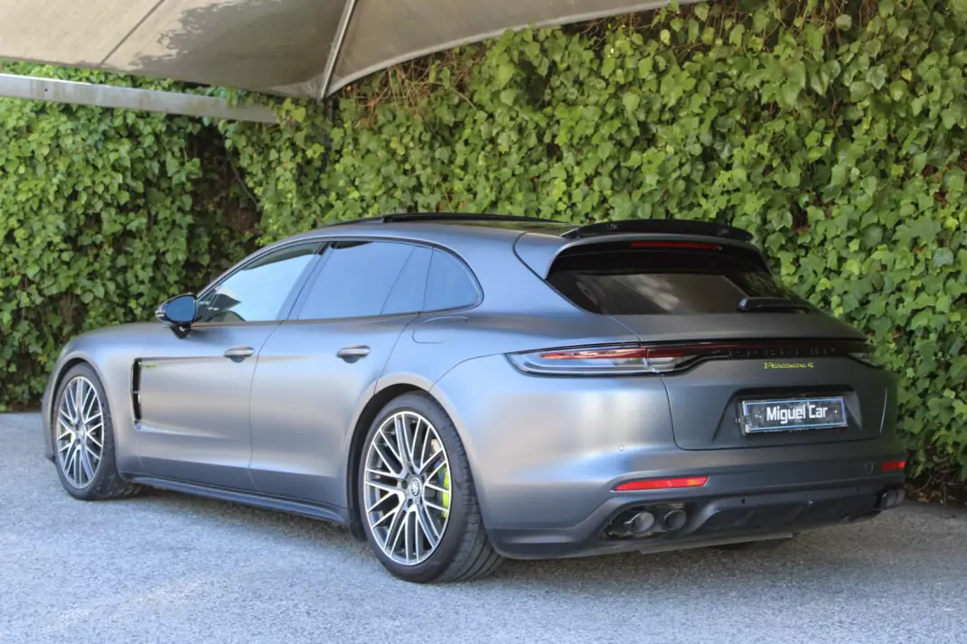 Porsche Panamera Sport Turismo 2021 - 89900 EUR, 47000 km - 47000km - foto 10 de 23