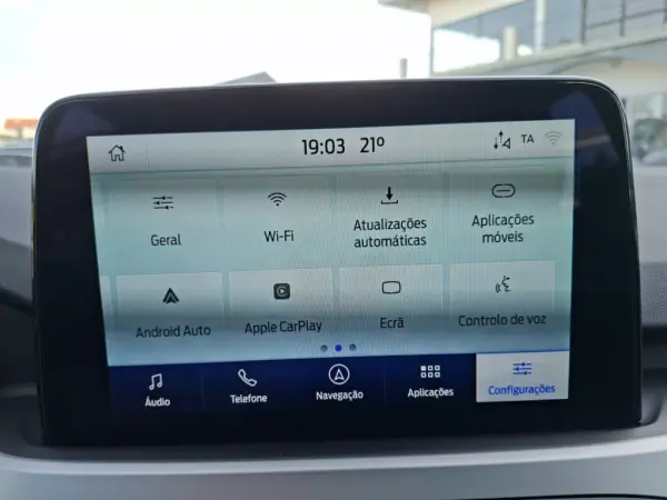Ford Kuga 2021 - 21000 EUR, 59800 km - AUTO.MOTO.pt - 59800km - foto 30 de 36