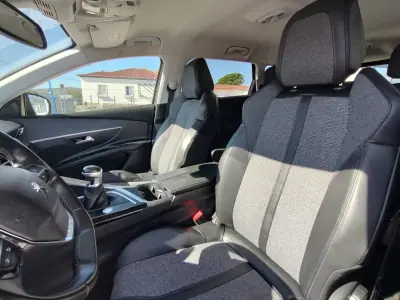 Peugeot 5008 2017 - 15490 EUR, 118000 km - 118000km - foto 11 de 23