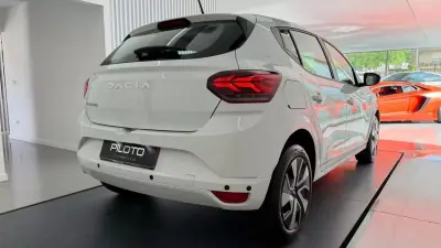 Dacia Sandero 2025 - 14990 EUR, 20225 km - AUTO.MOTO.pt - 20225km - foto 9 de 29