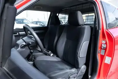 Suzuki Swift 2010 - 3999 EUR, 260000 km - AUTO.MOTO.pt - 260000km - foto 12 de 16