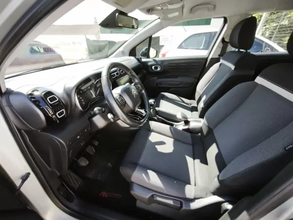 Citroën C3 Aircross 2019 - 12900 EUR, 169099 km - AUTO.MOTO.pt - 169099km - foto 8 de 14
