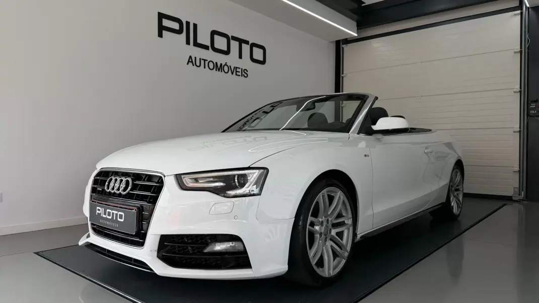 Audi A5 Cabrio 2016 - 25900 EUR, 121865 km - AUTO.MOTO.pt - 121865km - foto 1 de 32