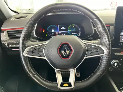 Renault Arkana 2022 - 19900 EUR, 119307 km - AUTO.MOTO.pt - 119307km - foto 8 de 17