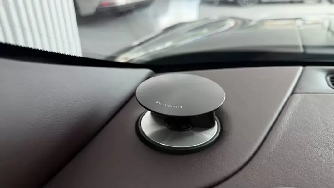 Aston Martin DB11 Coupé 2020 - 149990 EUR, 48409 km - 48409km - foto 33 de 38