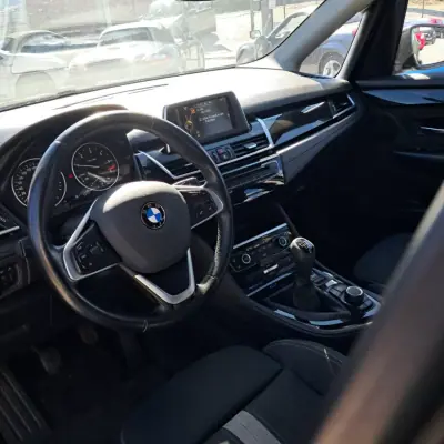 BMW 216 Active Tourer 2016 — photo 6 of 13