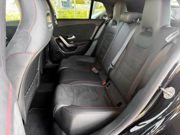 Mercedes-Benz CLA 250 2021 - 27990 EUR, 93979 km - AUTO.MOTO.pt - 93979km - foto 19 de 25