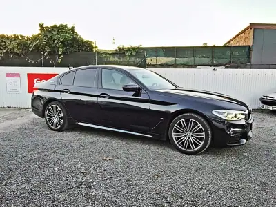 BMW 530 2019 - 24800 EUR, 184729 km - AUTO.MOTO.pt - 184729km - foto 11 de 37