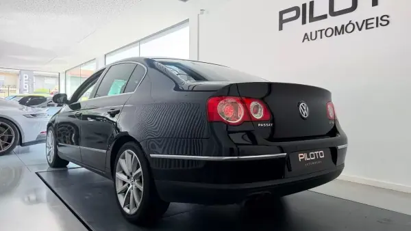 Volkswagen Passat 2007 - 9990 EUR, 158529 km - 158529km - foto 6 de 31