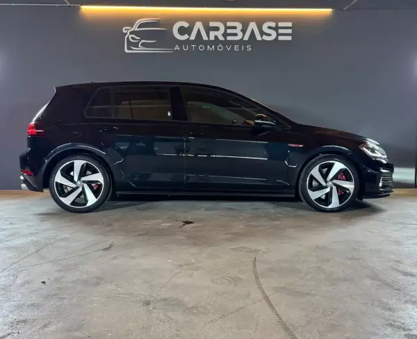 Volkswagen Golf 2019 - 26490 EUR, 92118 km - AUTO.MOTO.pt - 92118km - foto 4 de 25
