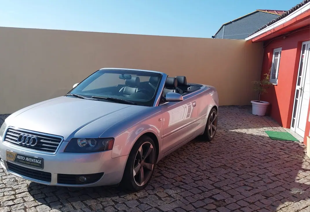 Audi A4 Cabrio 2003 - 9900 EUR, 121000 km - 121000km - foto 2 de 14