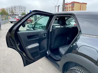 Citroën C4 Cactus 2018 - 14950 EUR, 108880 km - AUTO.MOTO.pt - 108880km - foto 15 de 34
