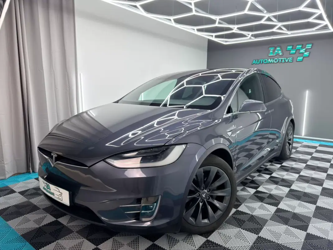 Tesla Model X 2018 - 31999 EUR, 151000 km - AUTO.MOTO.pt - 151000km - foto 1 de 23