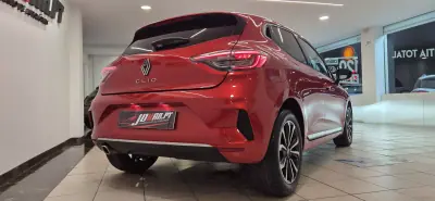 Renault Clio 2025 - 16990 EUR, 15154 km - AUTO.MOTO.pt - 15154km - foto 7 de 37