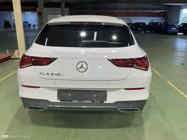 Mercedes-Benz CLA 250 e 8G-DCT Progressive Line Advanced 2022 Híbrido Plug-In